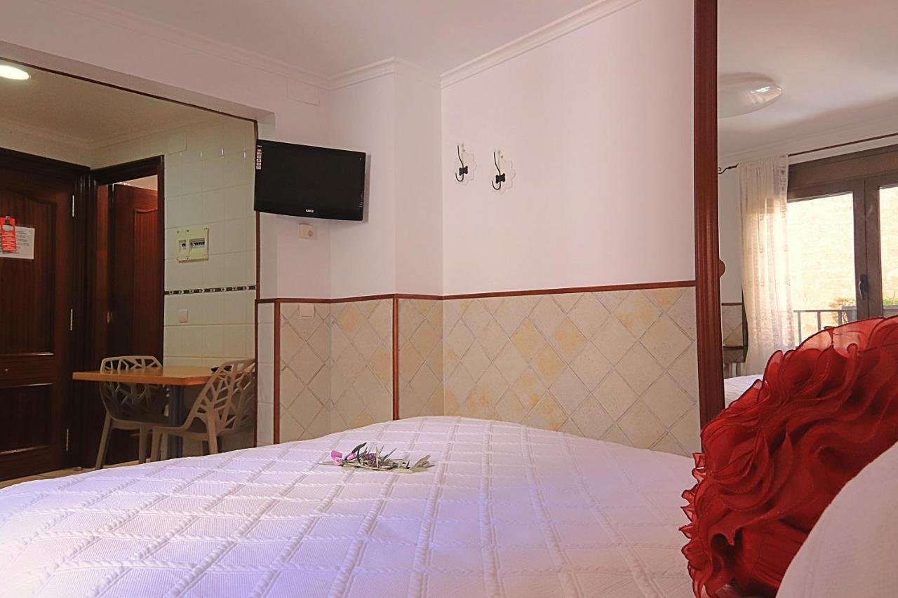Estudios Casa Lola De Talarn Extérieur photo